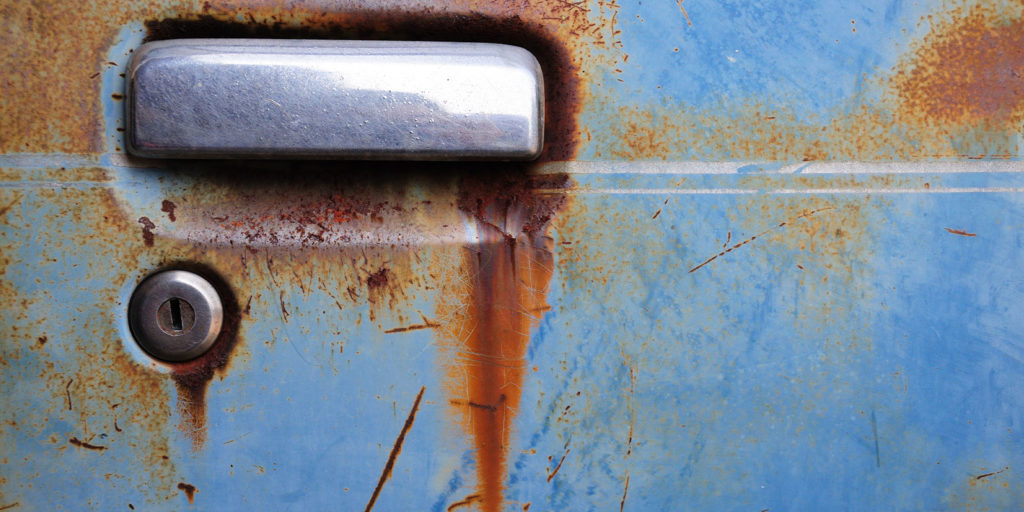handle that need to know how to repair rust on a car